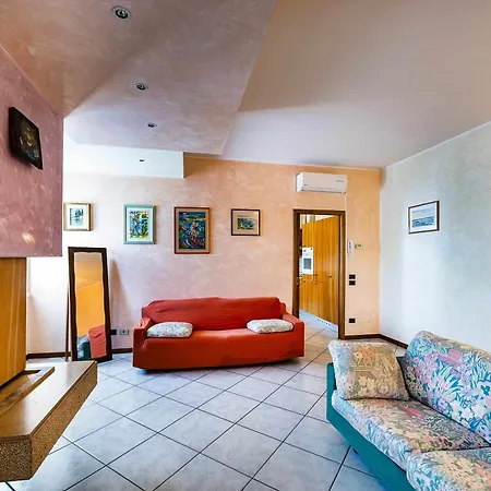 Ca' Del Bel - Vicino Dal Centro Garda, Ac, Wifi 加尔达